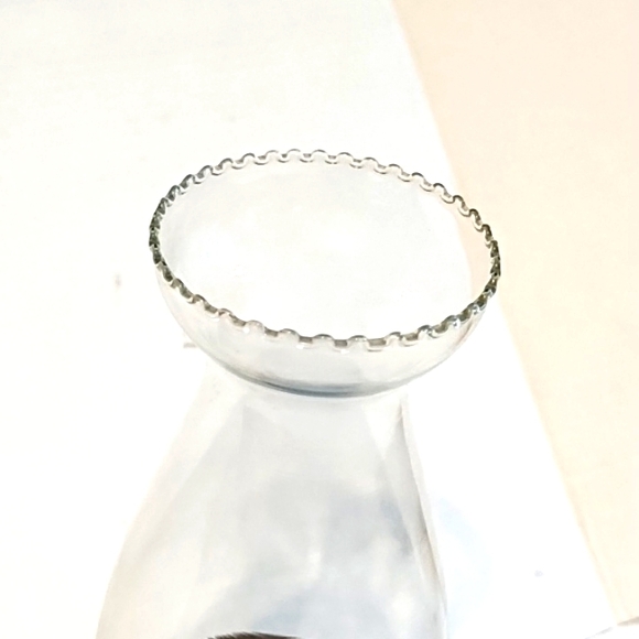 Hurricane Glass Globe Brass Candle Holder - Picture 4 of 9